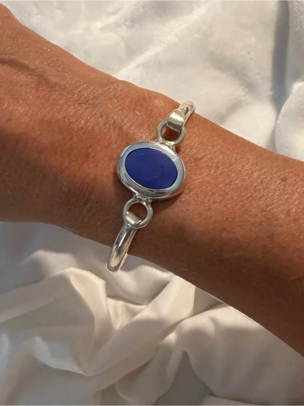 Sterling Silver Bracelet with Oval lapis Stone